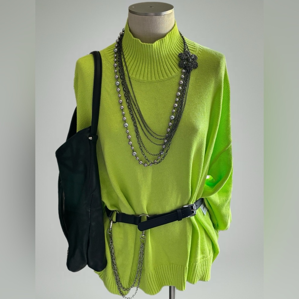 Y2K Black and Silver Multi-Strand Necklace With Flower Rhinestone Pendant Pearl